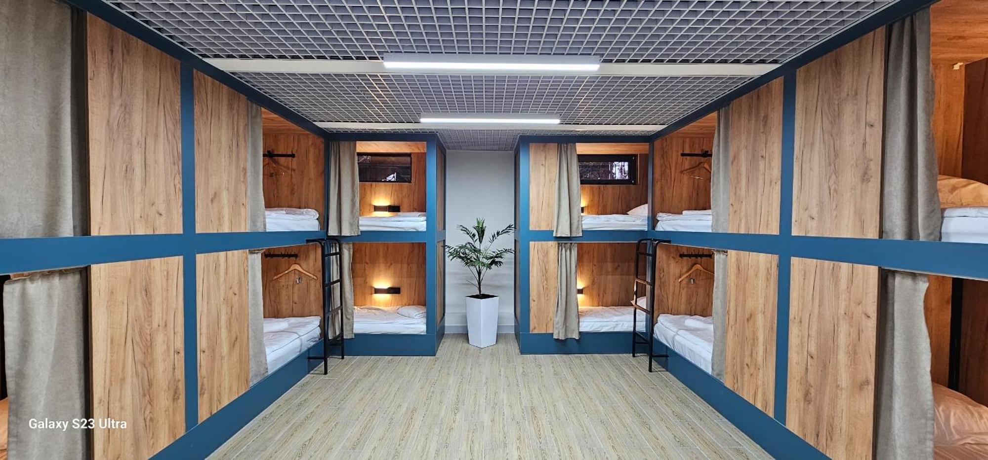Ocean Hostel Osh Luaran gambar
